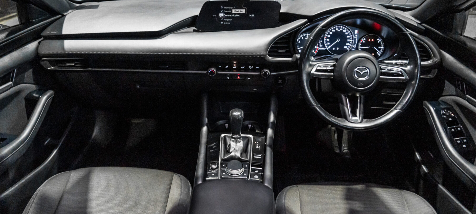 Vehicle Gallery Image