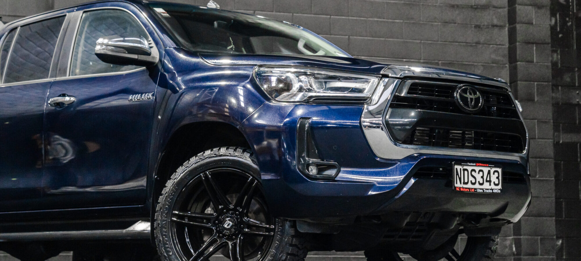 Vehicle Gallery Image