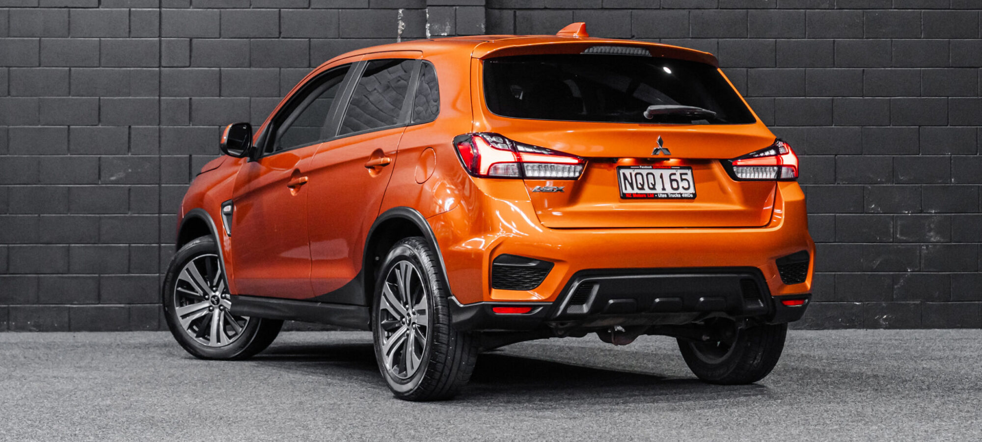 Vehicle Gallery Image