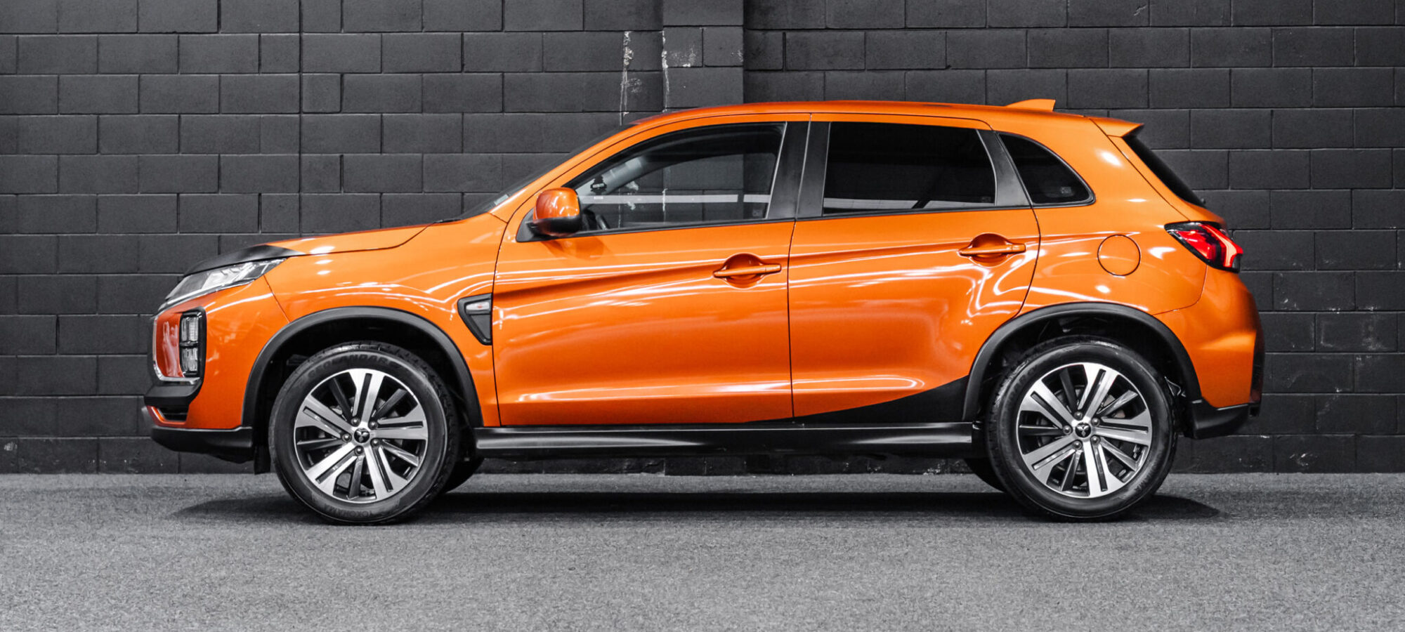 Vehicle Gallery Image