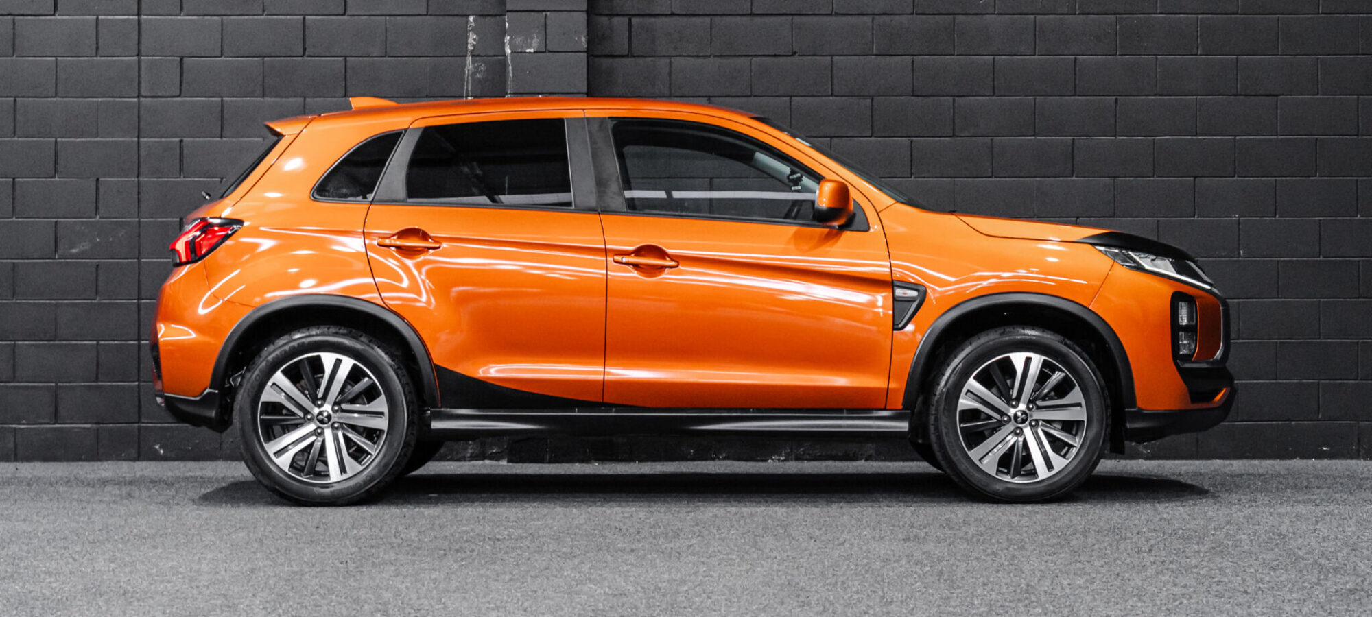 Vehicle Gallery Image