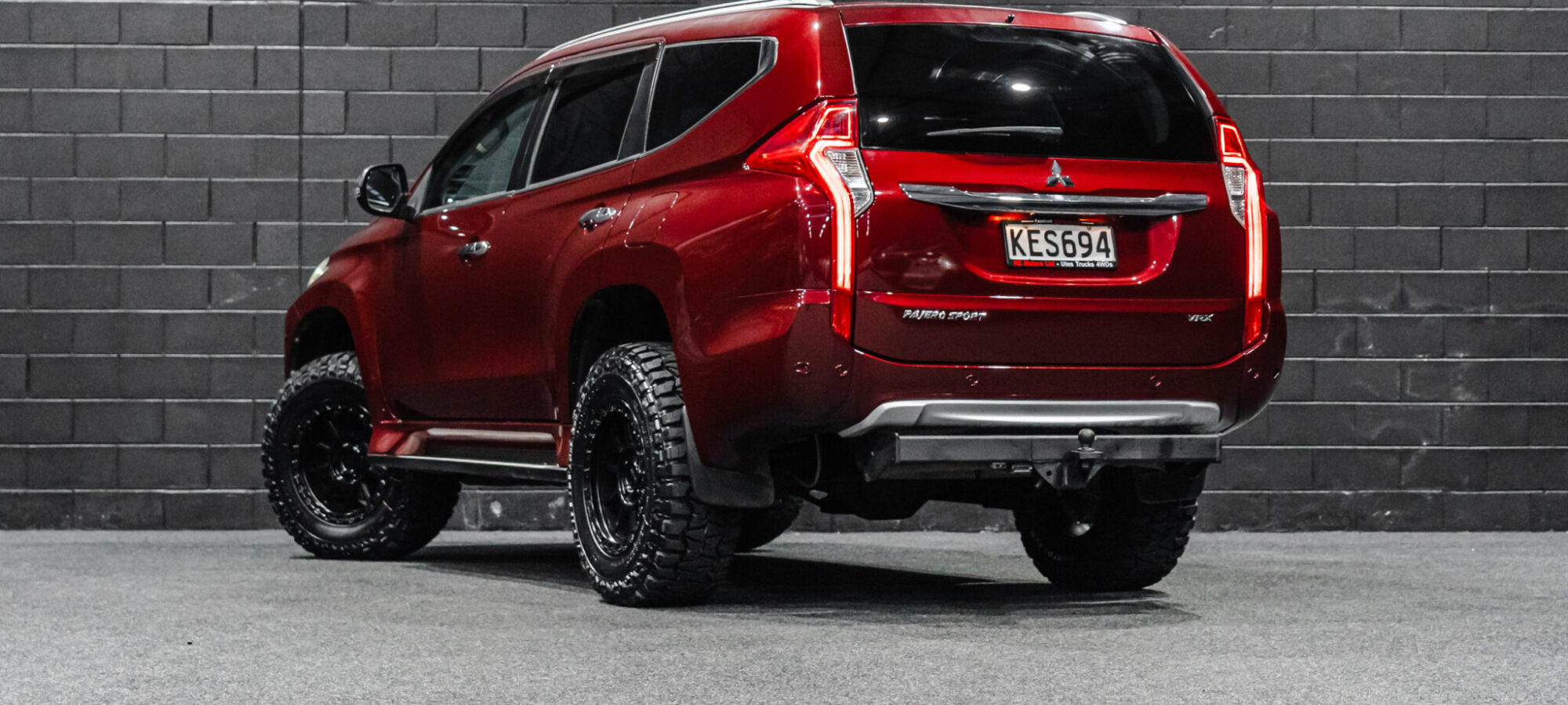 Vehicle Gallery Image