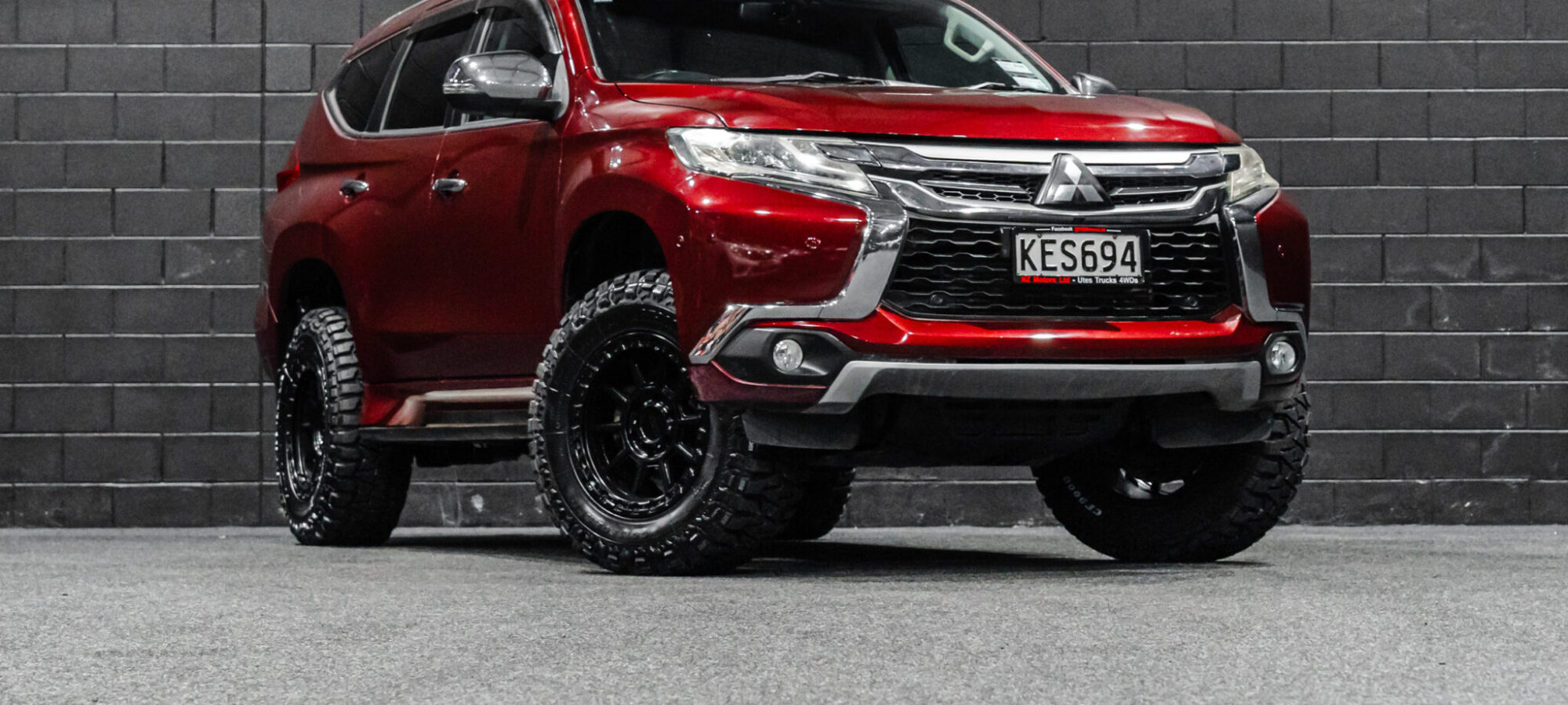 Vehicle Gallery Image