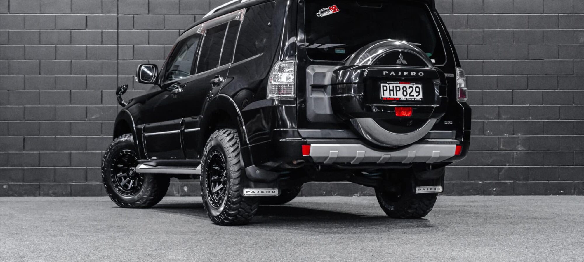 Vehicle Gallery Image