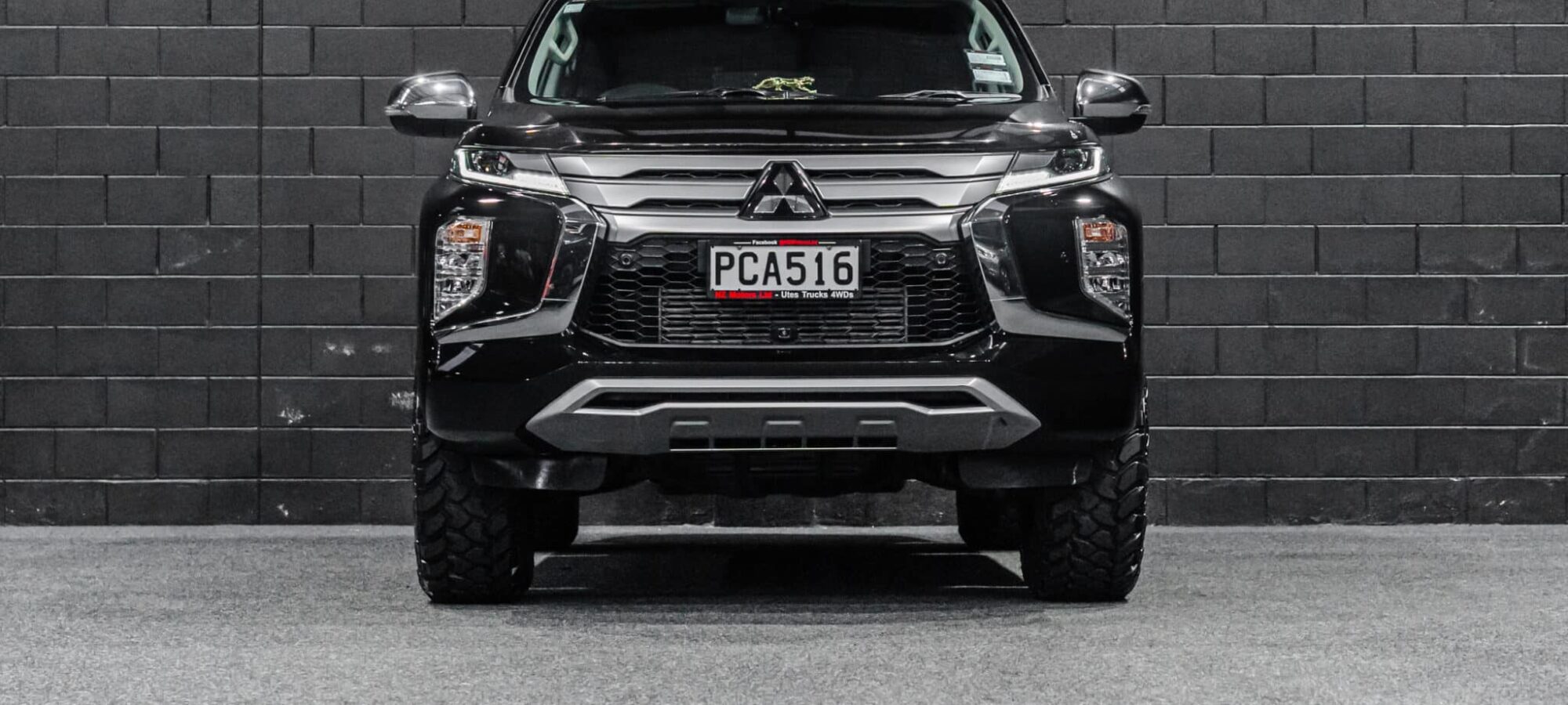 Vehicle Gallery Image