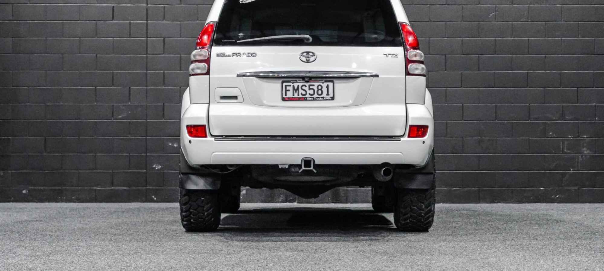 Vehicle Gallery Image