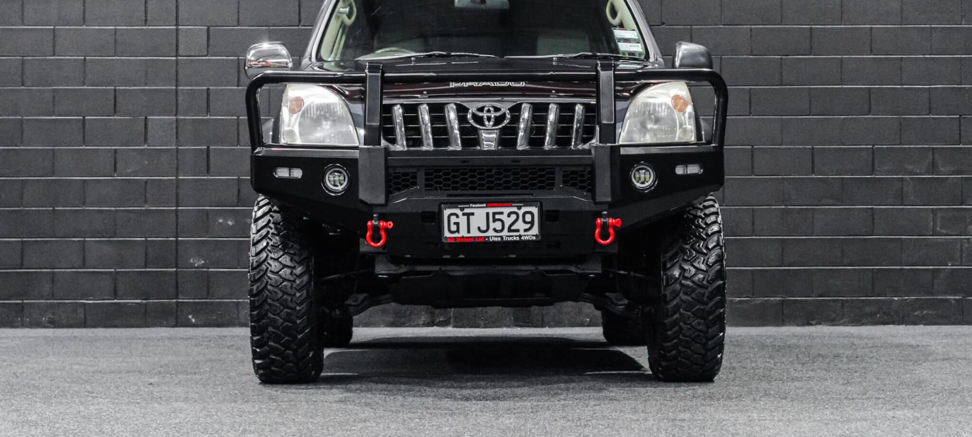 Vehicle Gallery Image