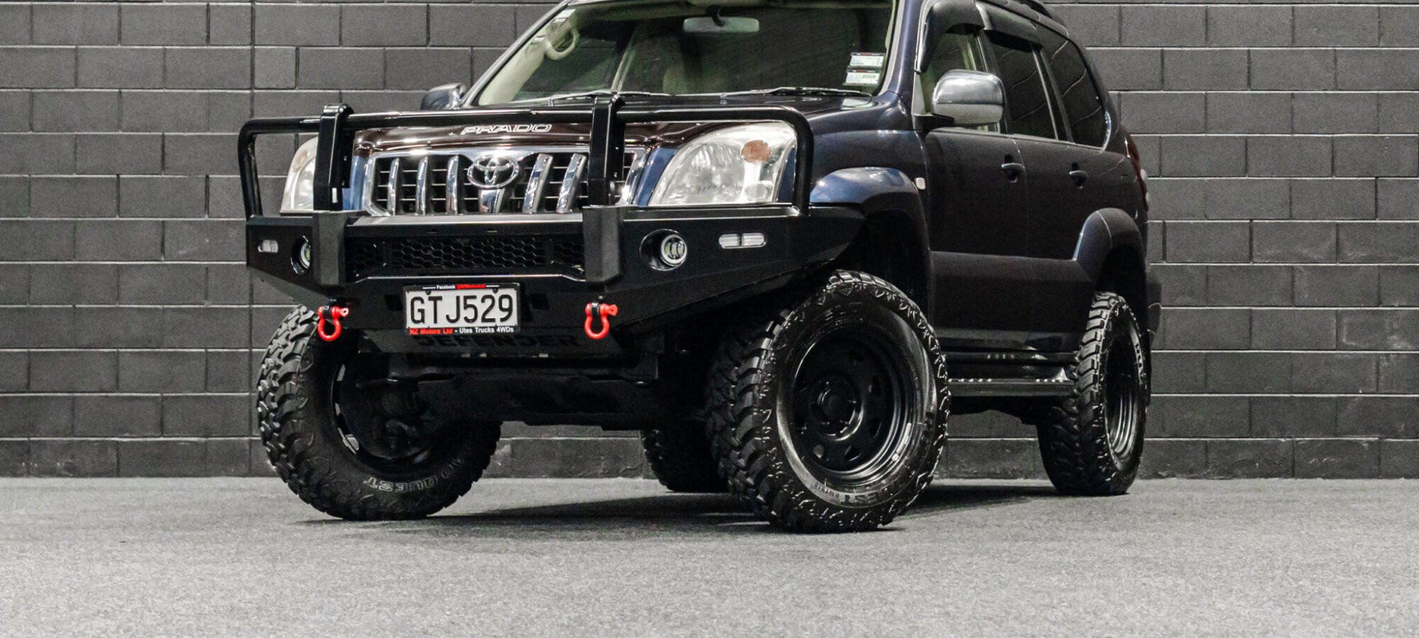 Vehicle Gallery Image