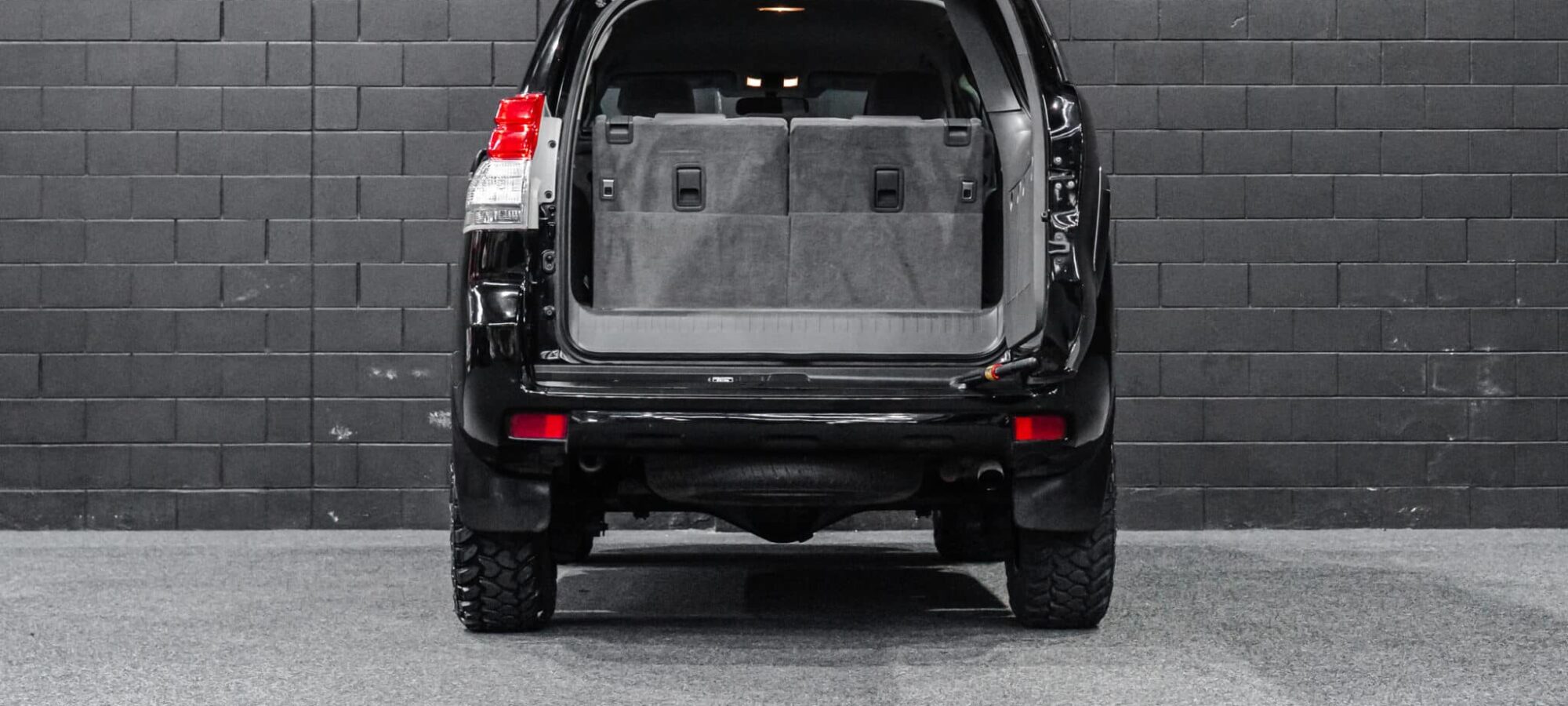 Vehicle Gallery Image