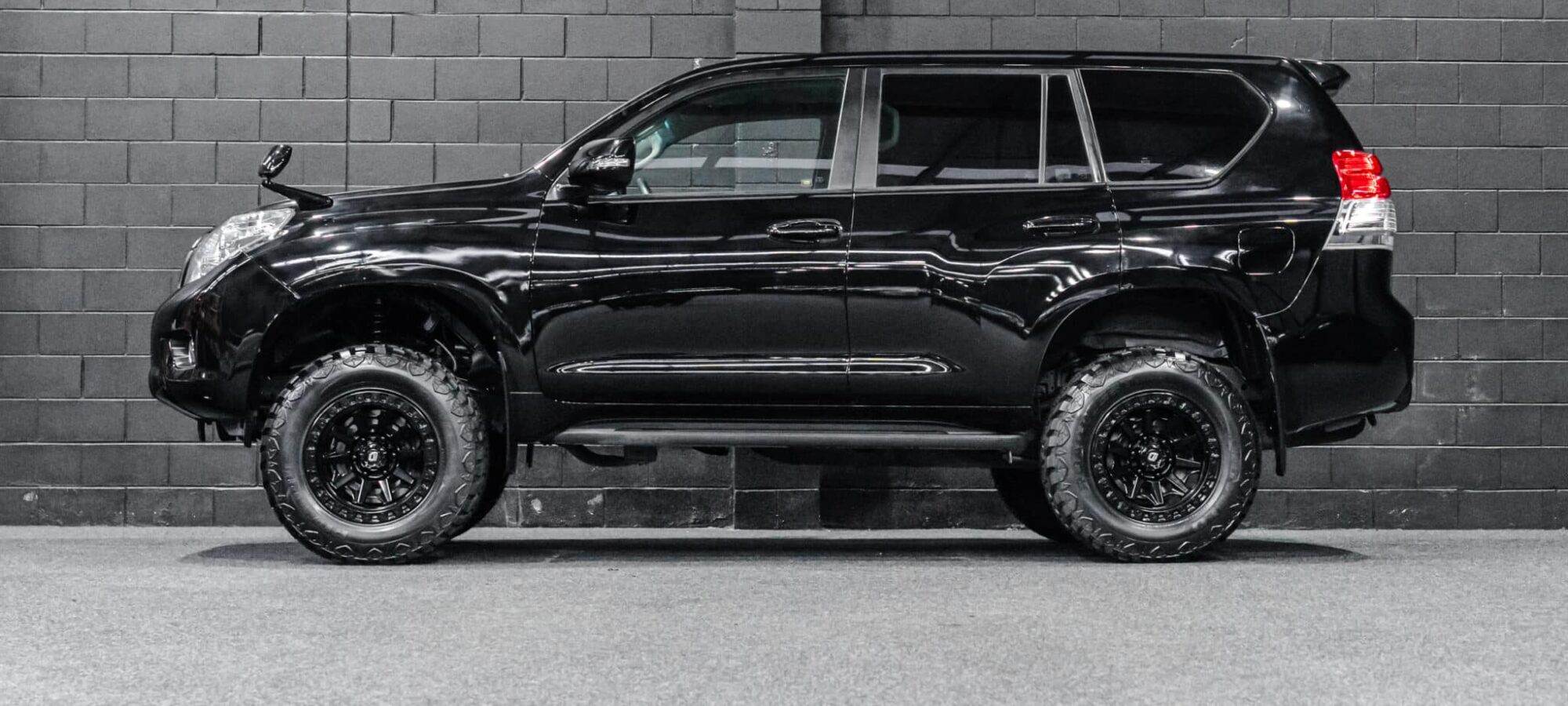 Vehicle Gallery Image