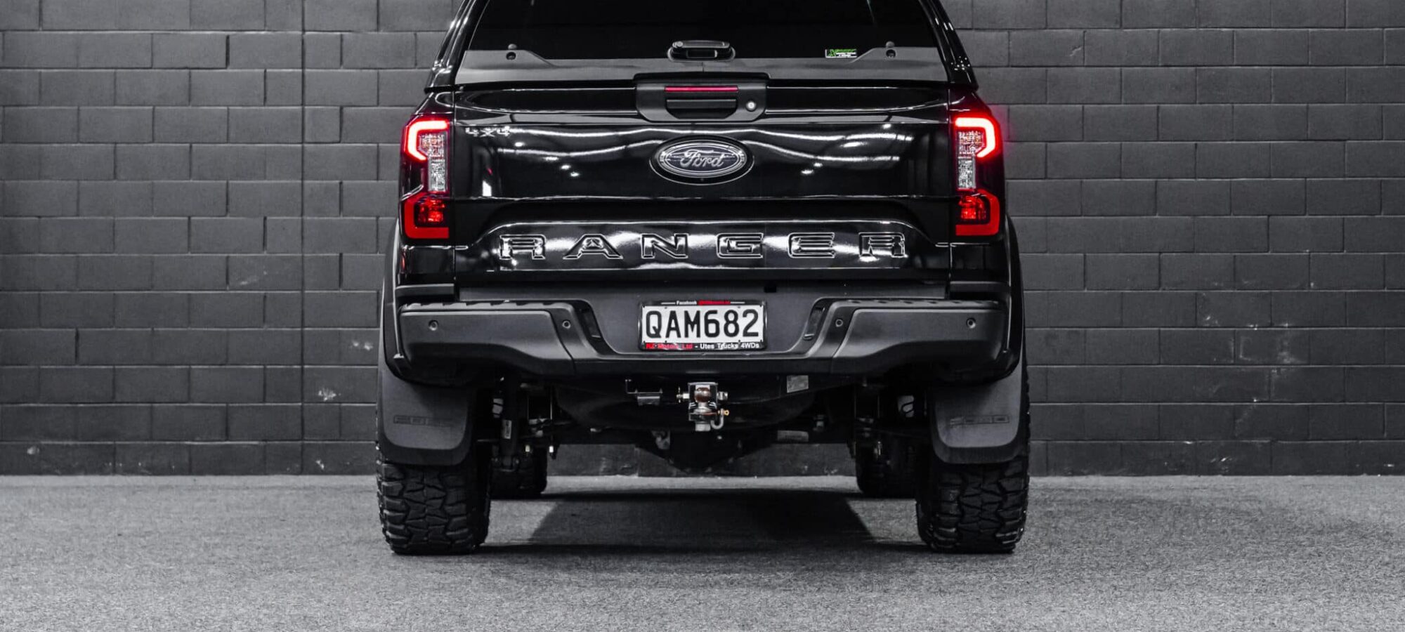 Vehicle Gallery Image
