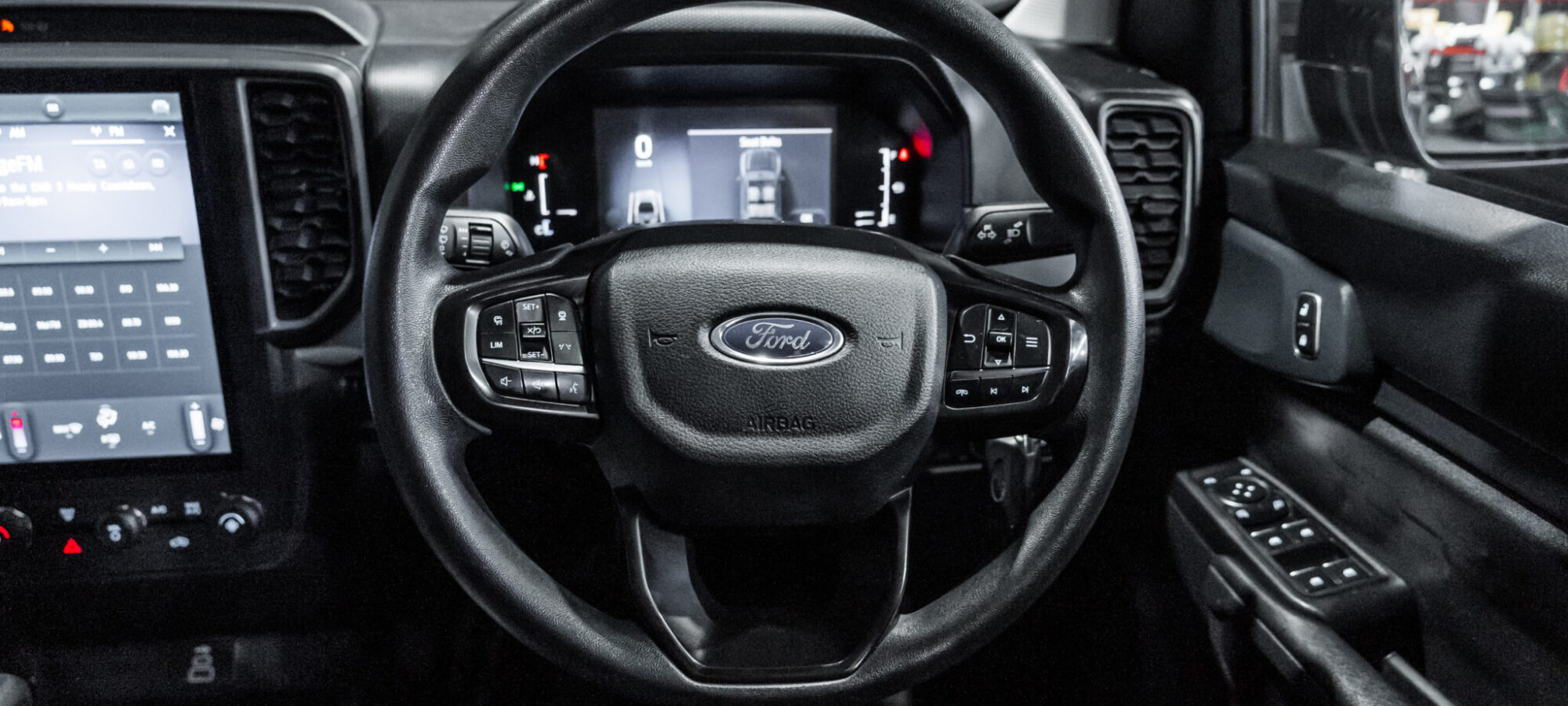 Vehicle Gallery Image