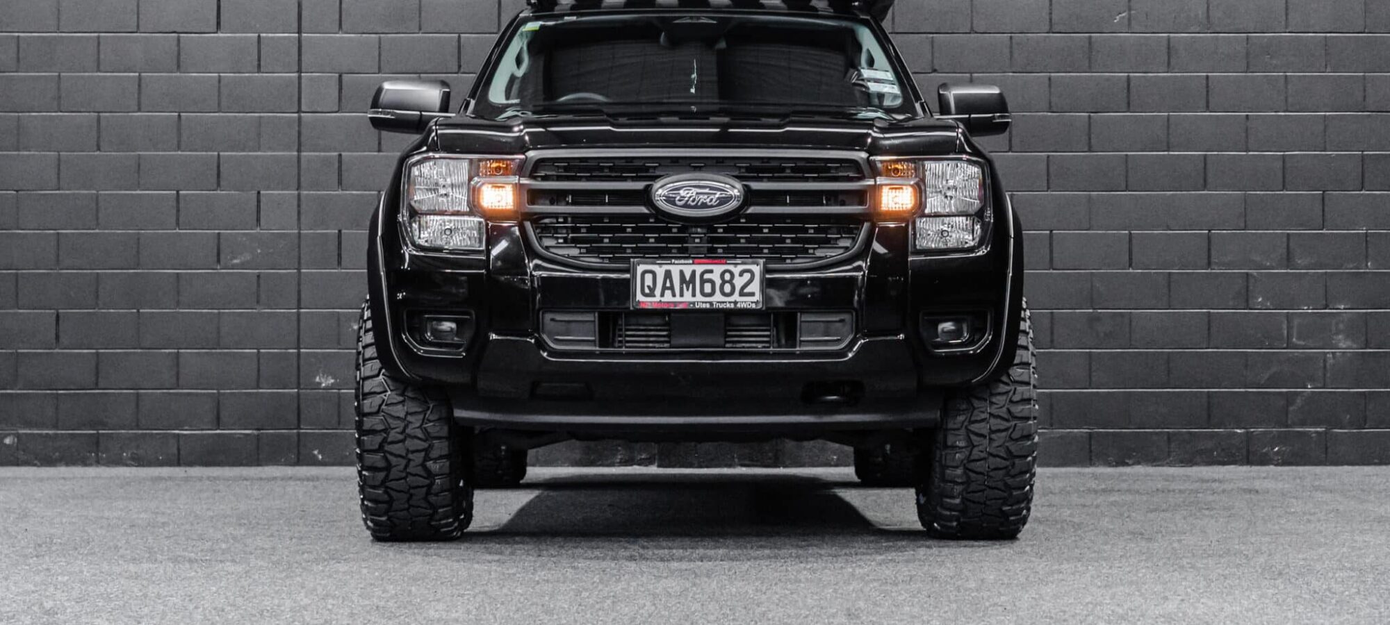 Vehicle Gallery Image