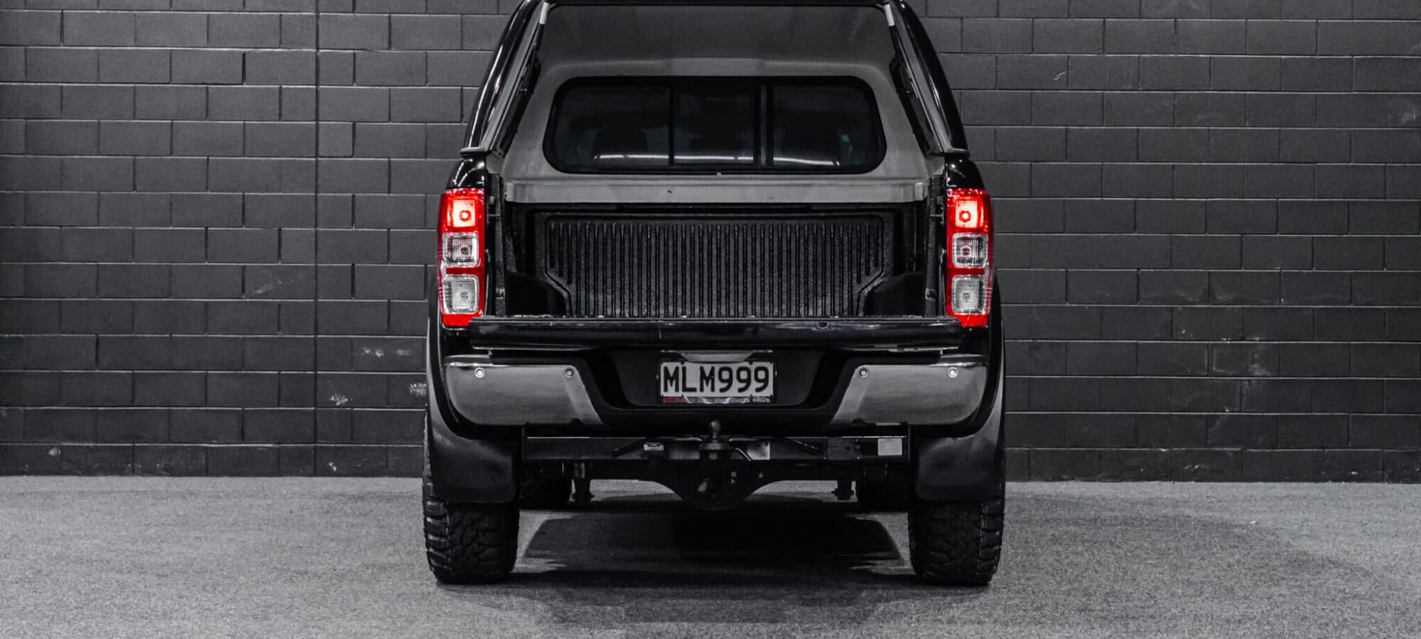 Vehicle Gallery Image