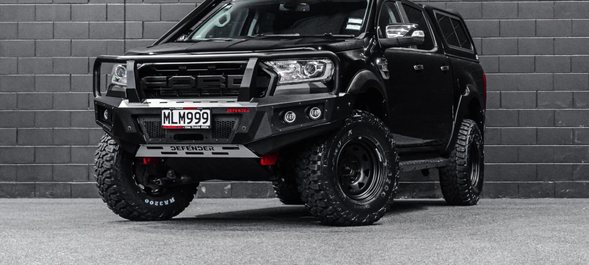 Vehicle Gallery Image
