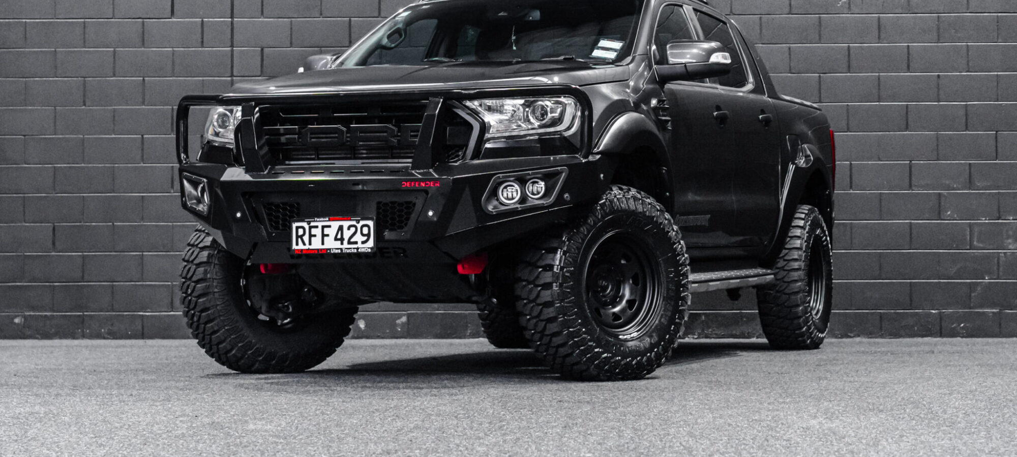 Vehicle Gallery Image