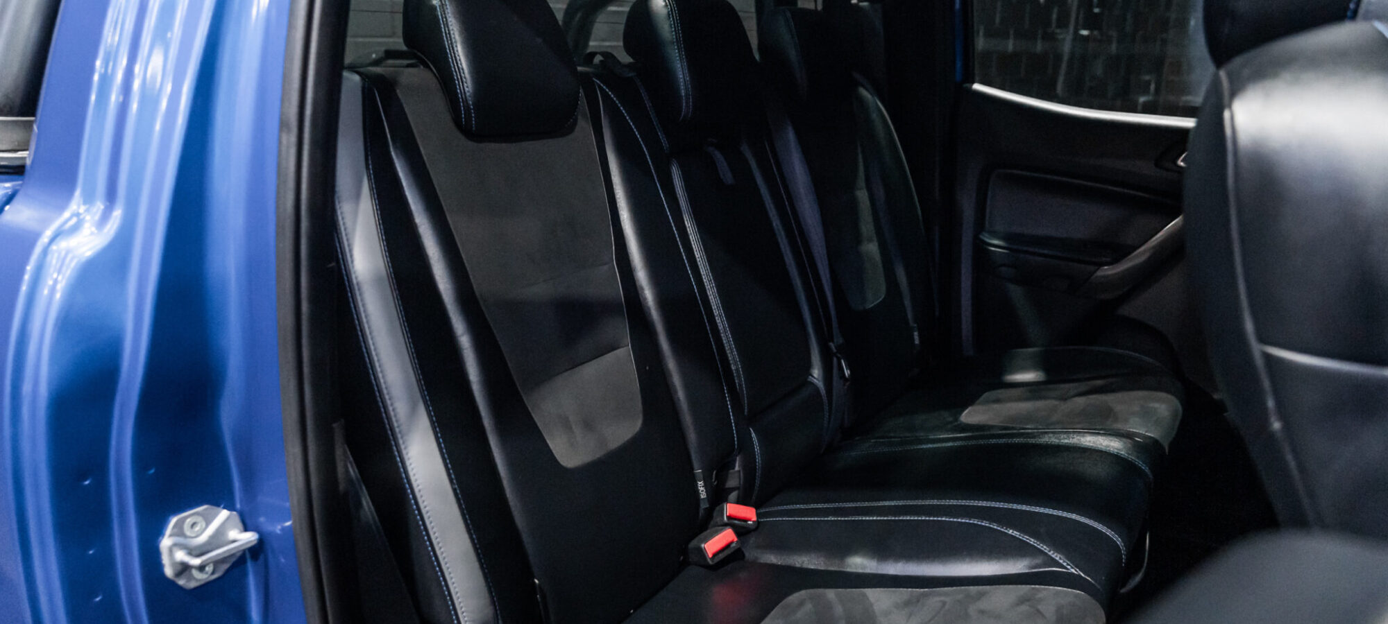 Vehicle Gallery Image