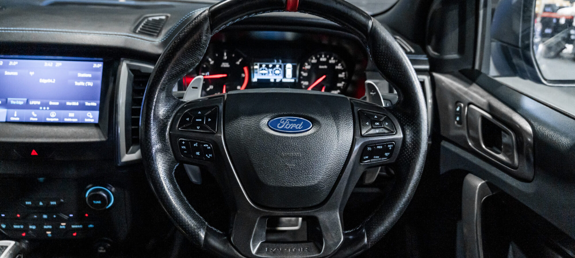 Vehicle Gallery Image