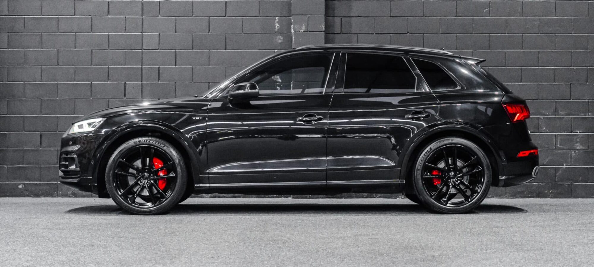 Vehicle Gallery Image