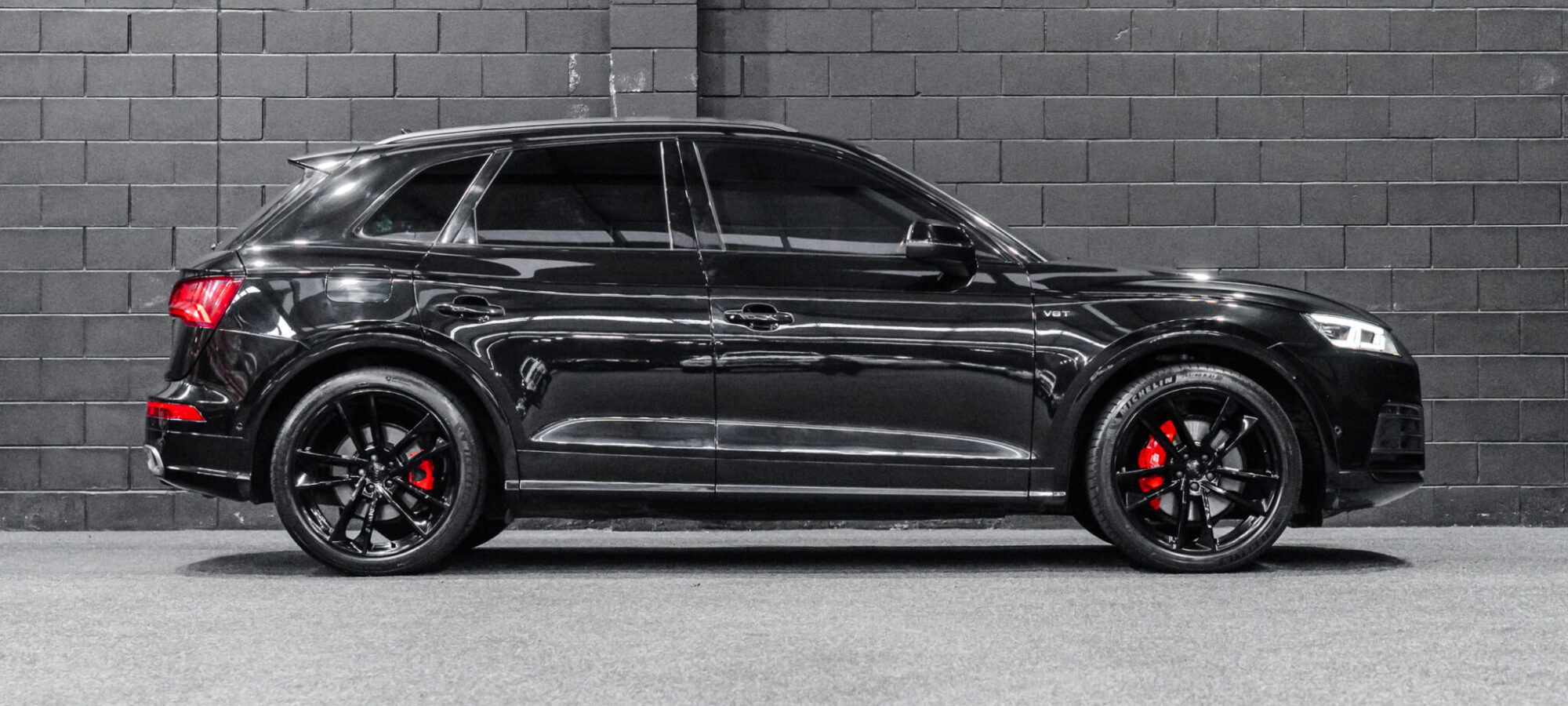 Vehicle Gallery Image