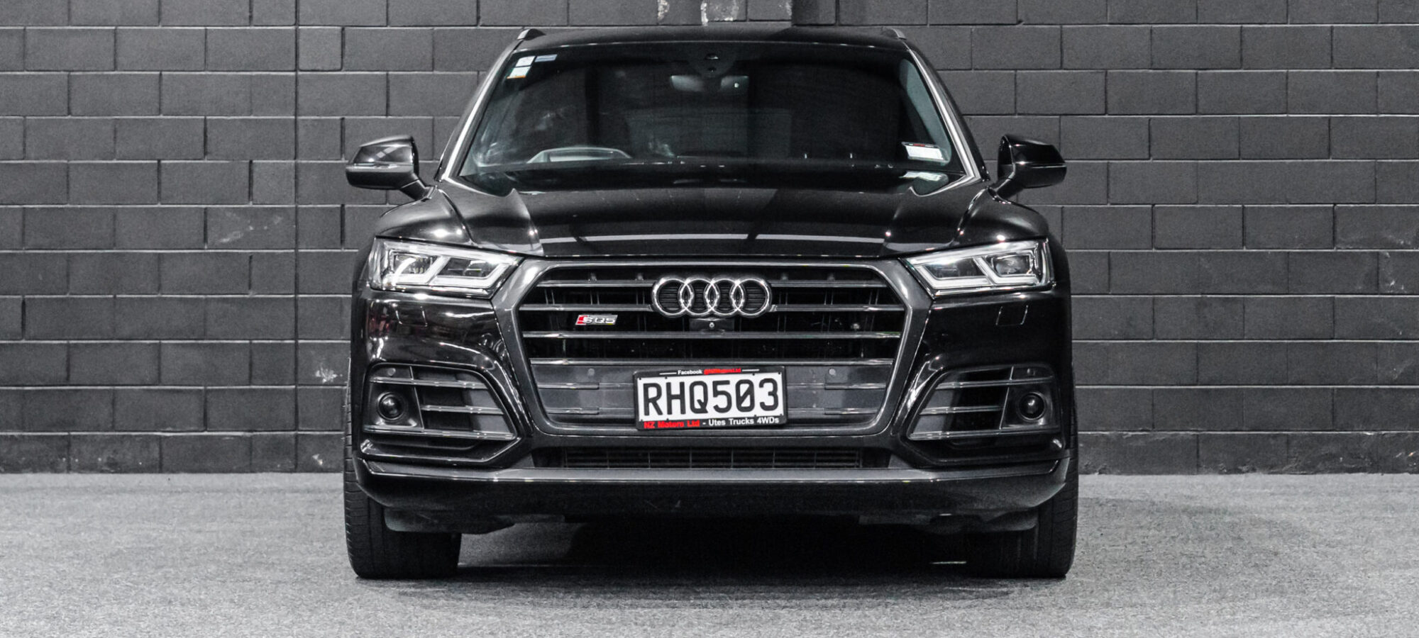 Vehicle Gallery Image