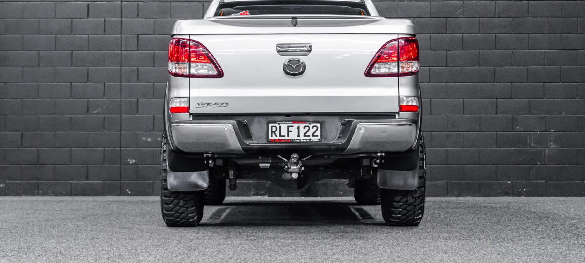 Vehicle Gallery Image