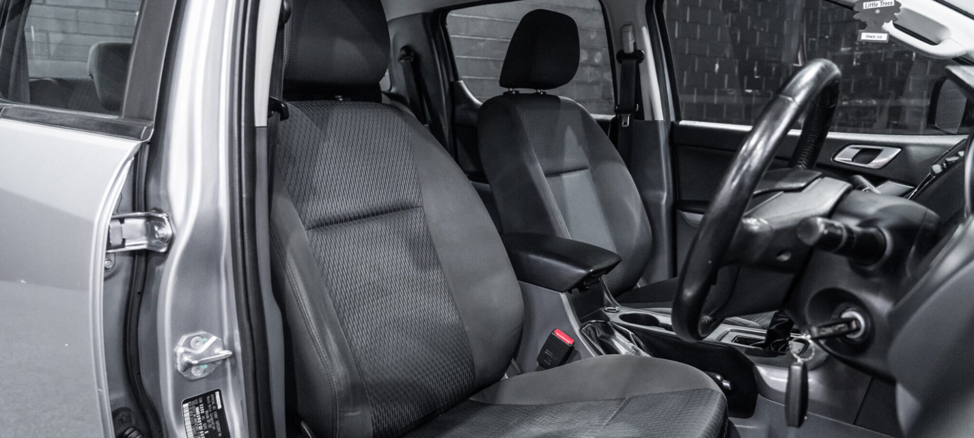 Vehicle Gallery Image