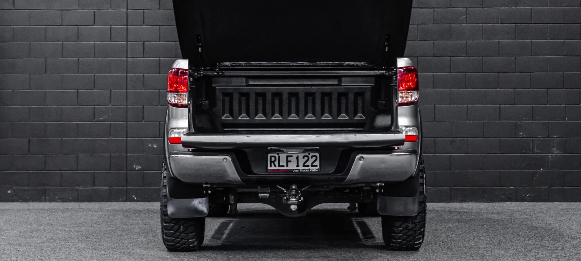 Vehicle Gallery Image