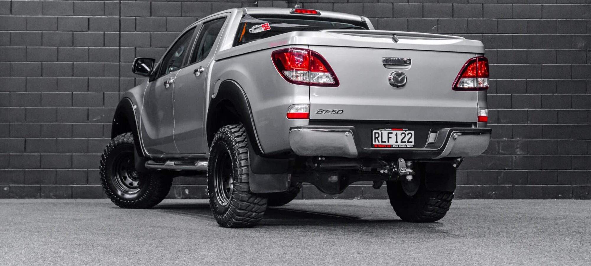 Vehicle Gallery Image