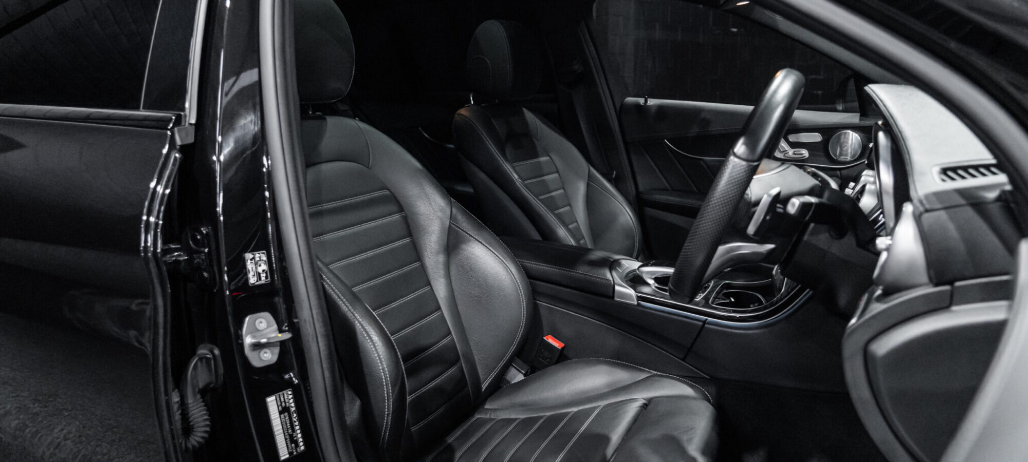 Vehicle Gallery Image