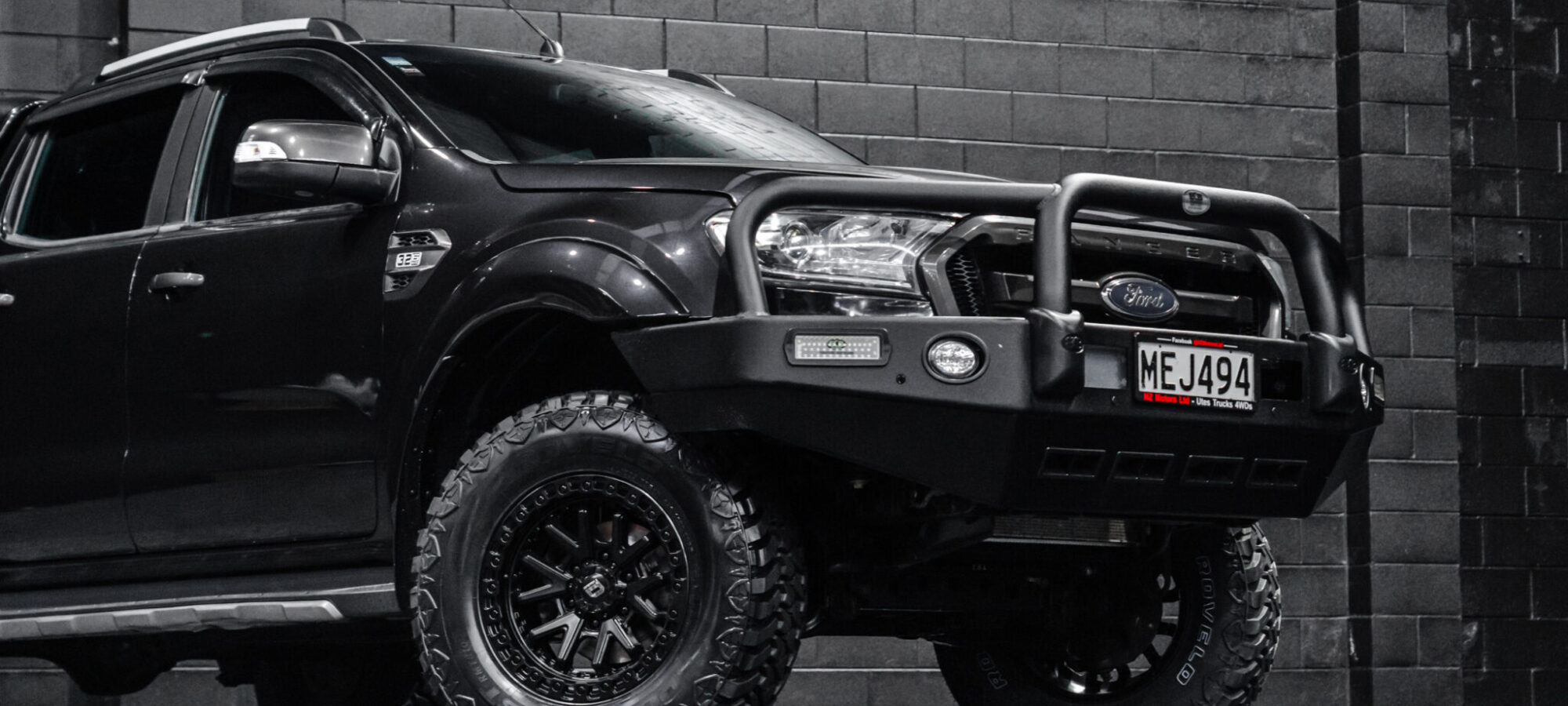 Vehicle Gallery Image