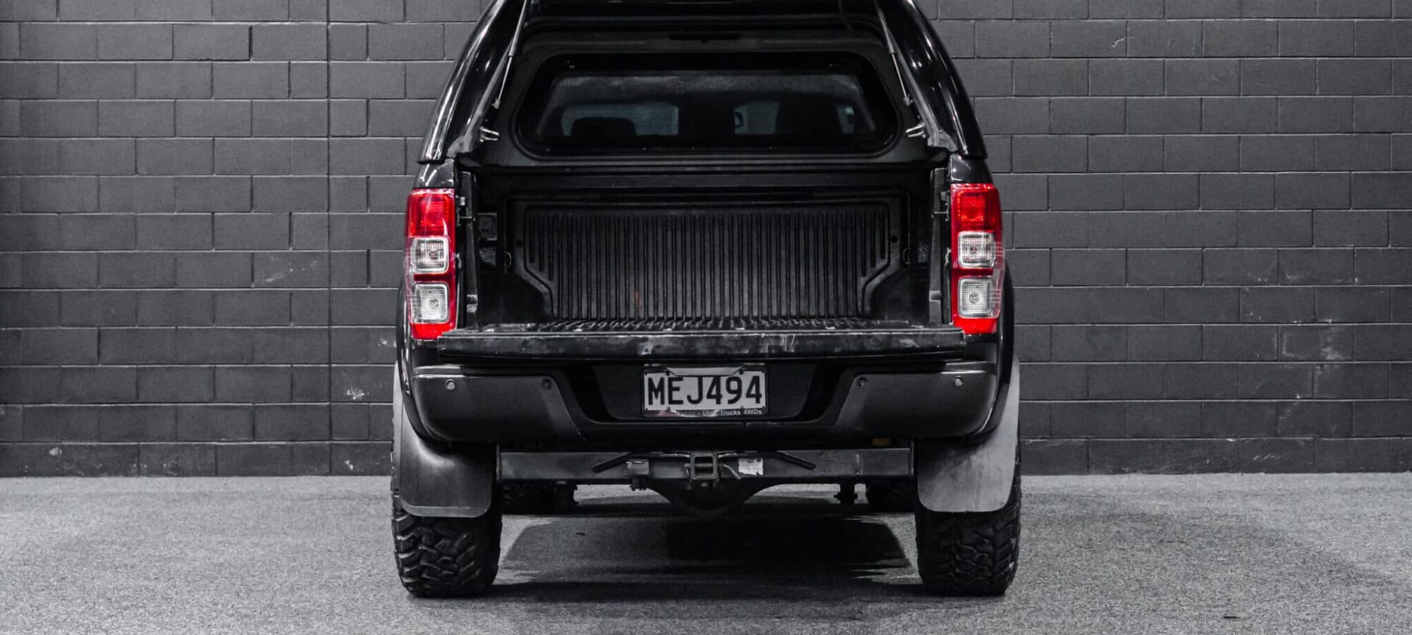 Vehicle Gallery Image
