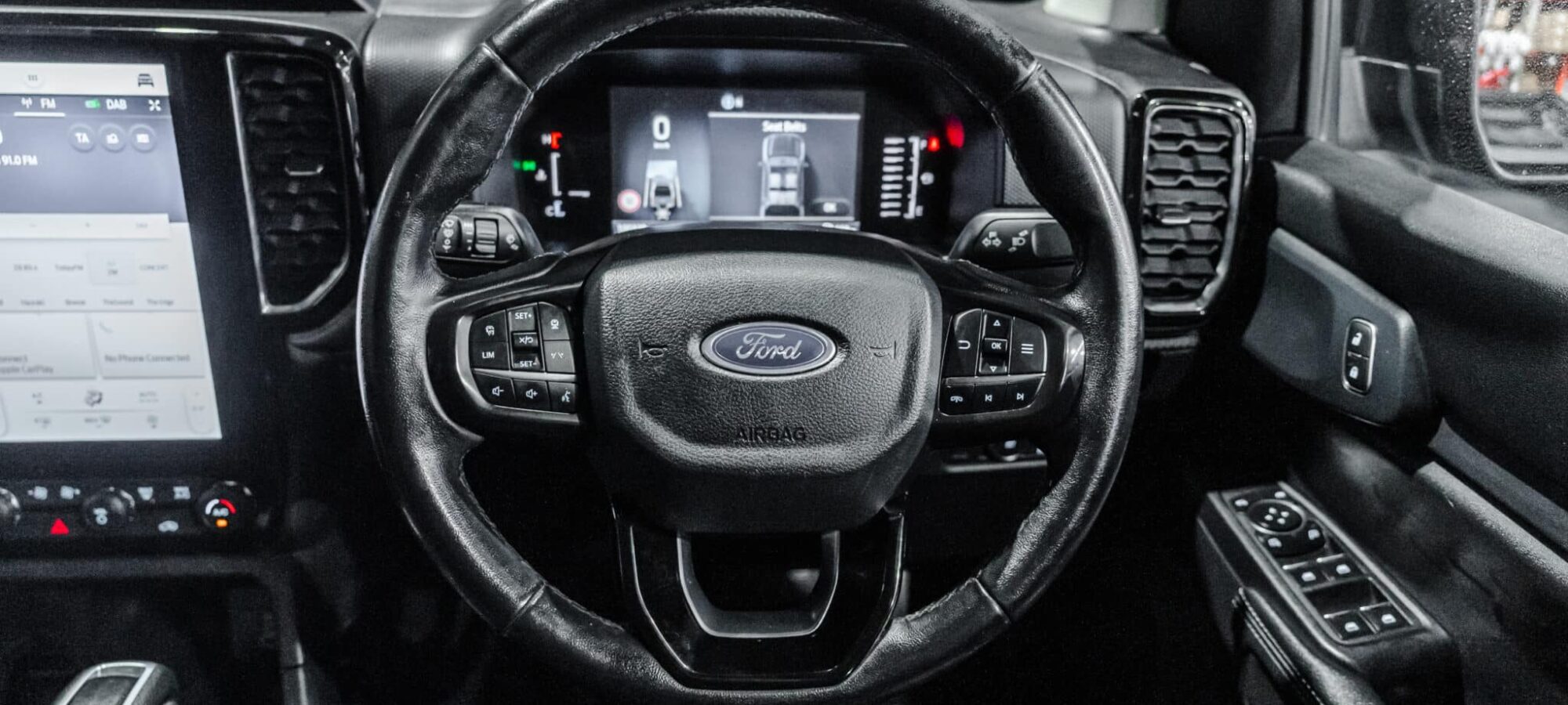 Vehicle Gallery Image