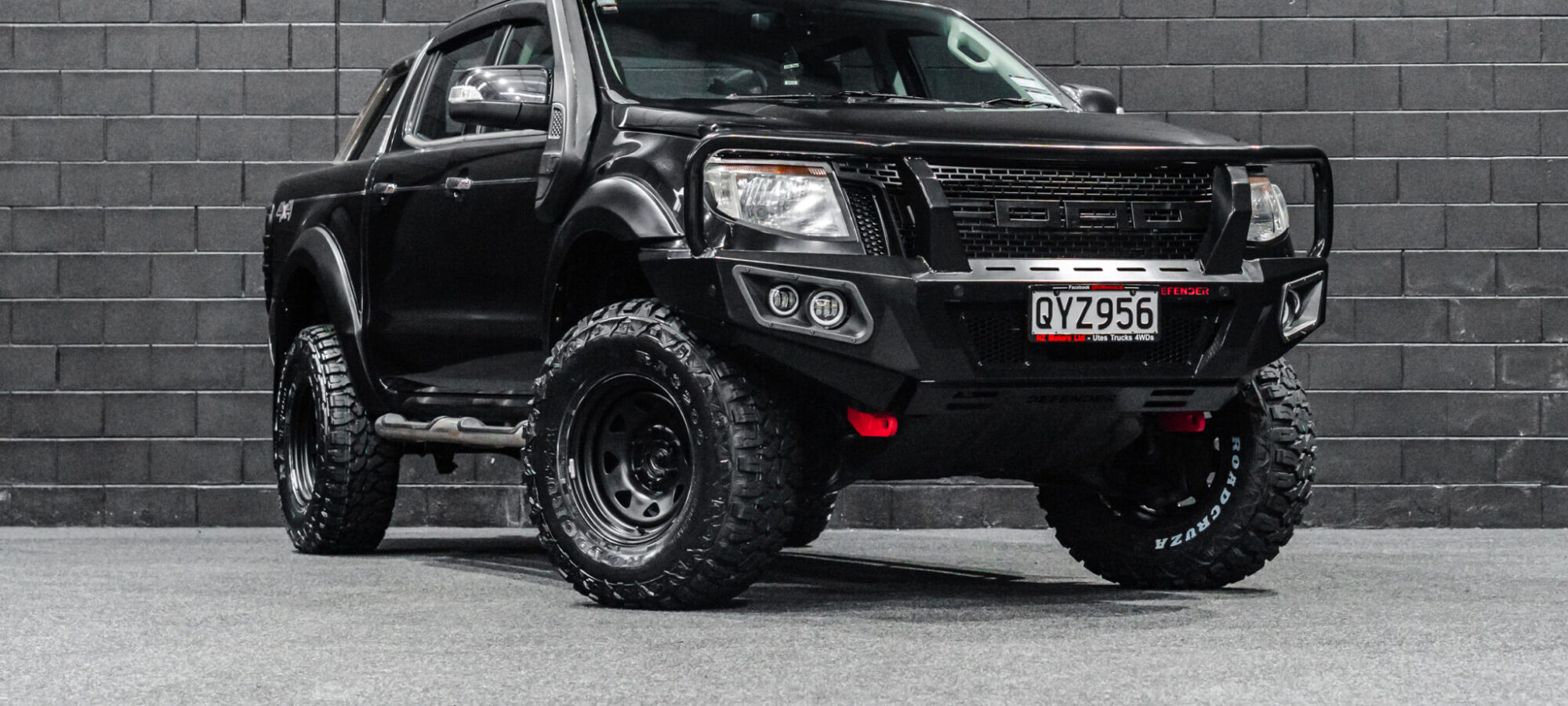 Vehicle Gallery Image