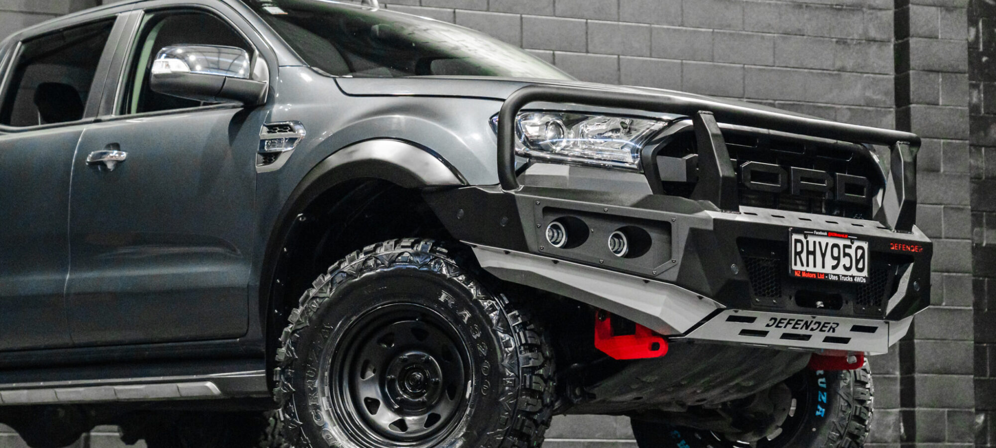 Vehicle Gallery Image