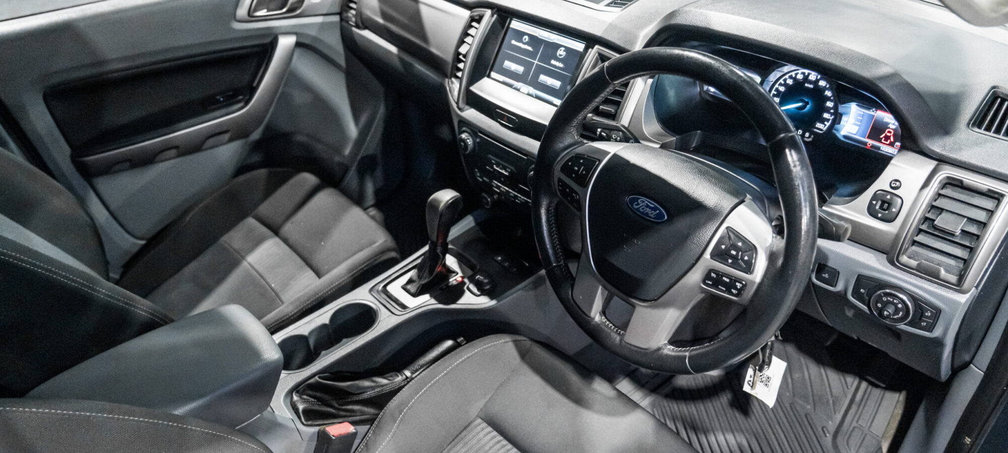 Vehicle Gallery Image