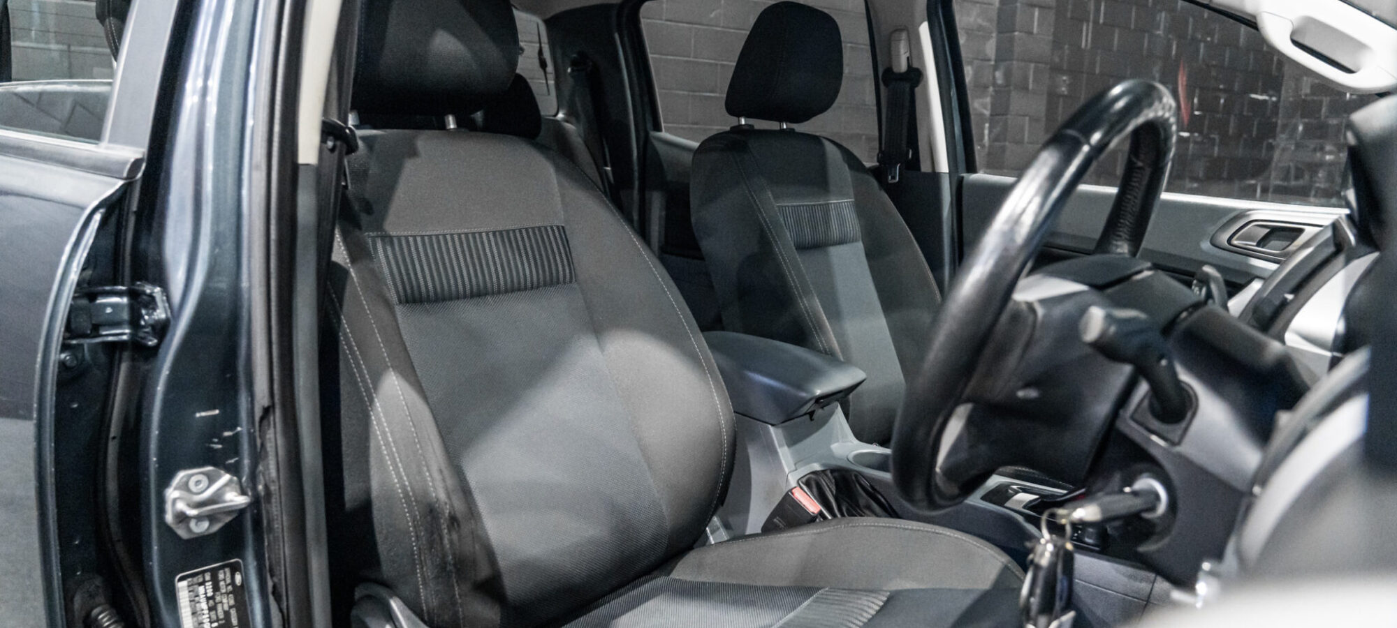 Vehicle Gallery Image