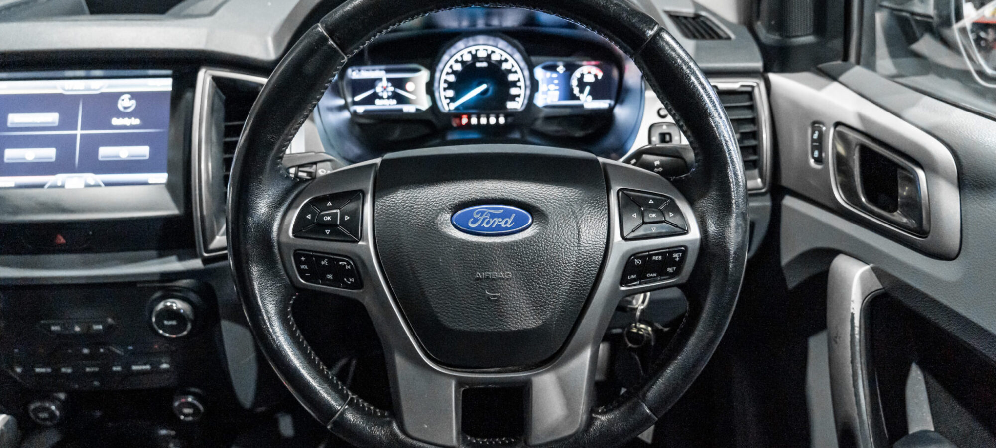 Vehicle Gallery Image