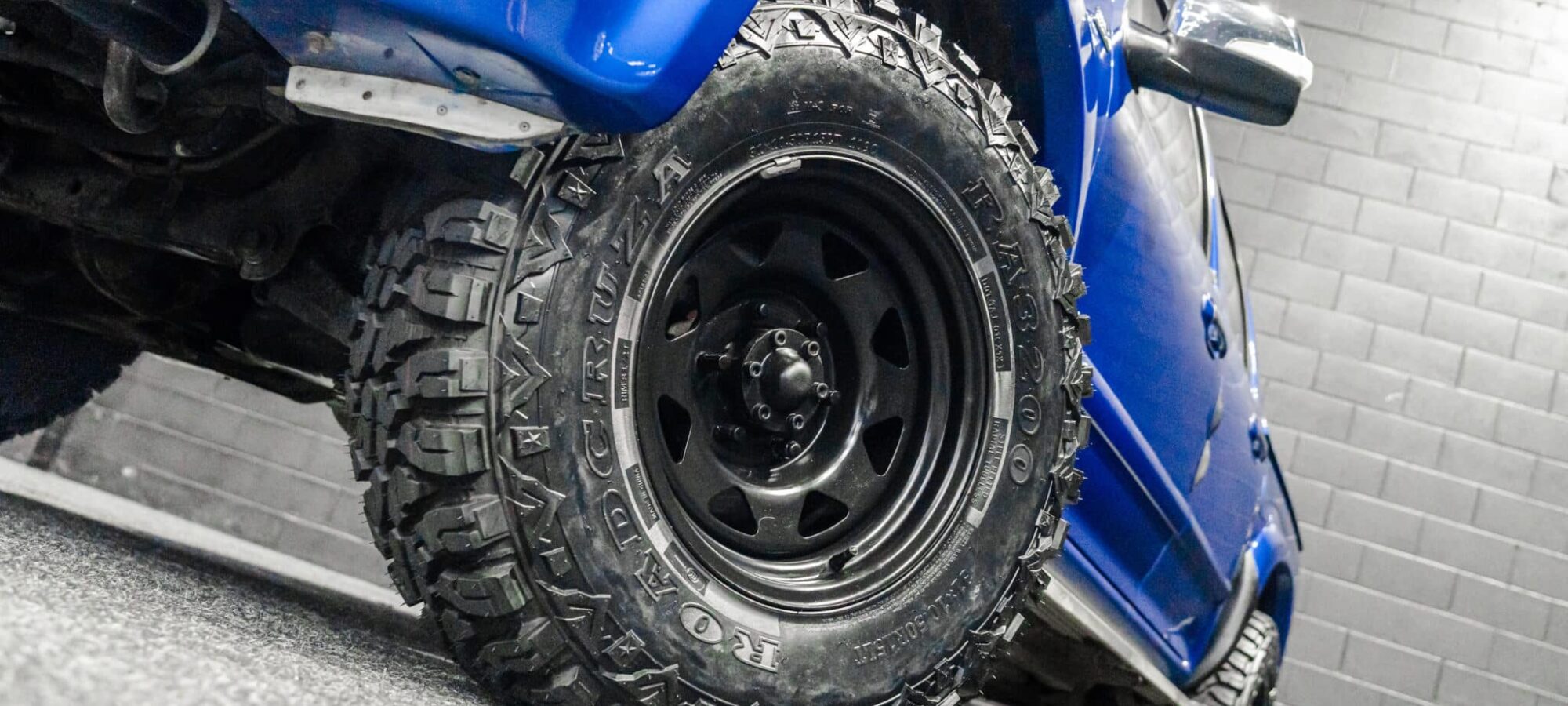 Vehicle Gallery Image