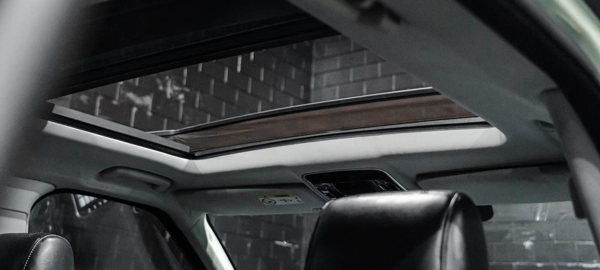 Vehicle Gallery Image