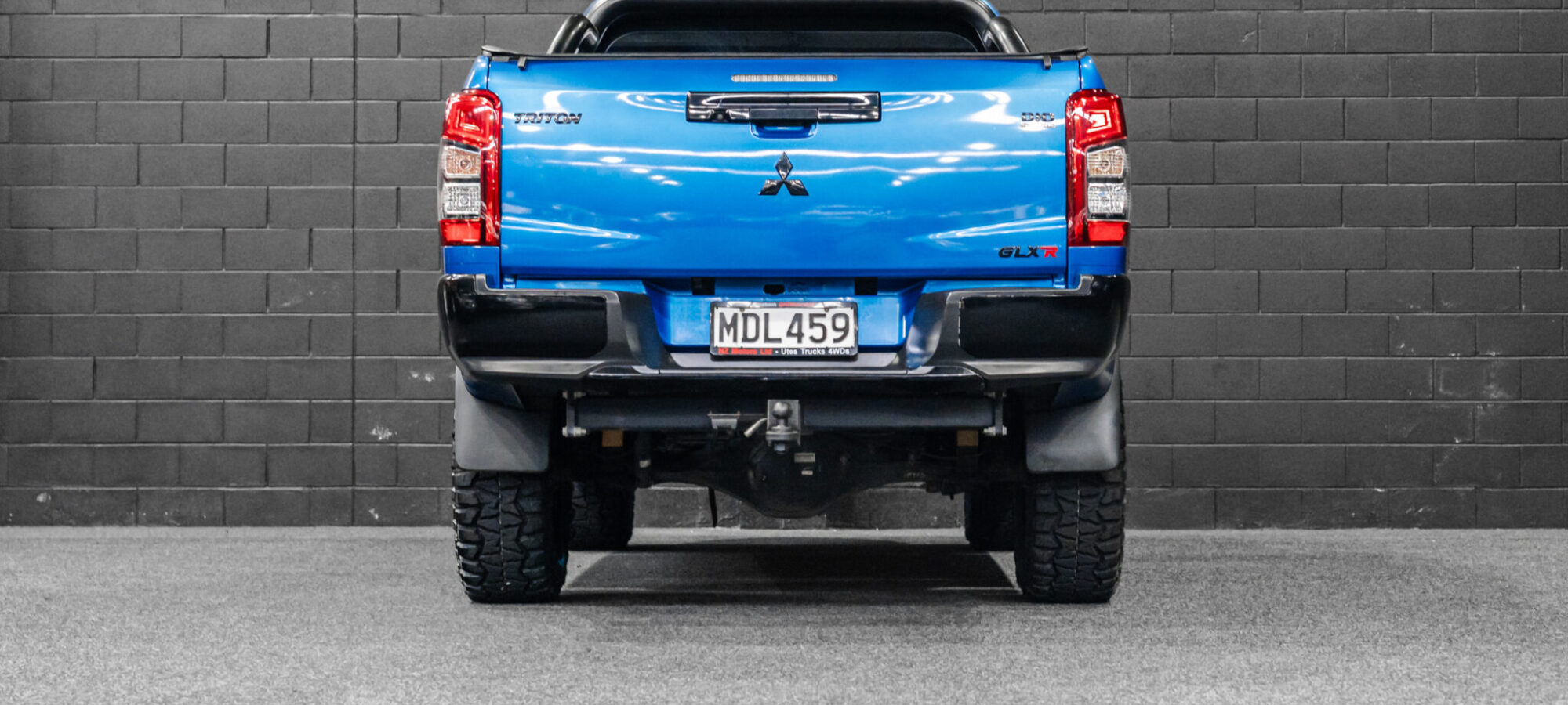 Vehicle Gallery Image