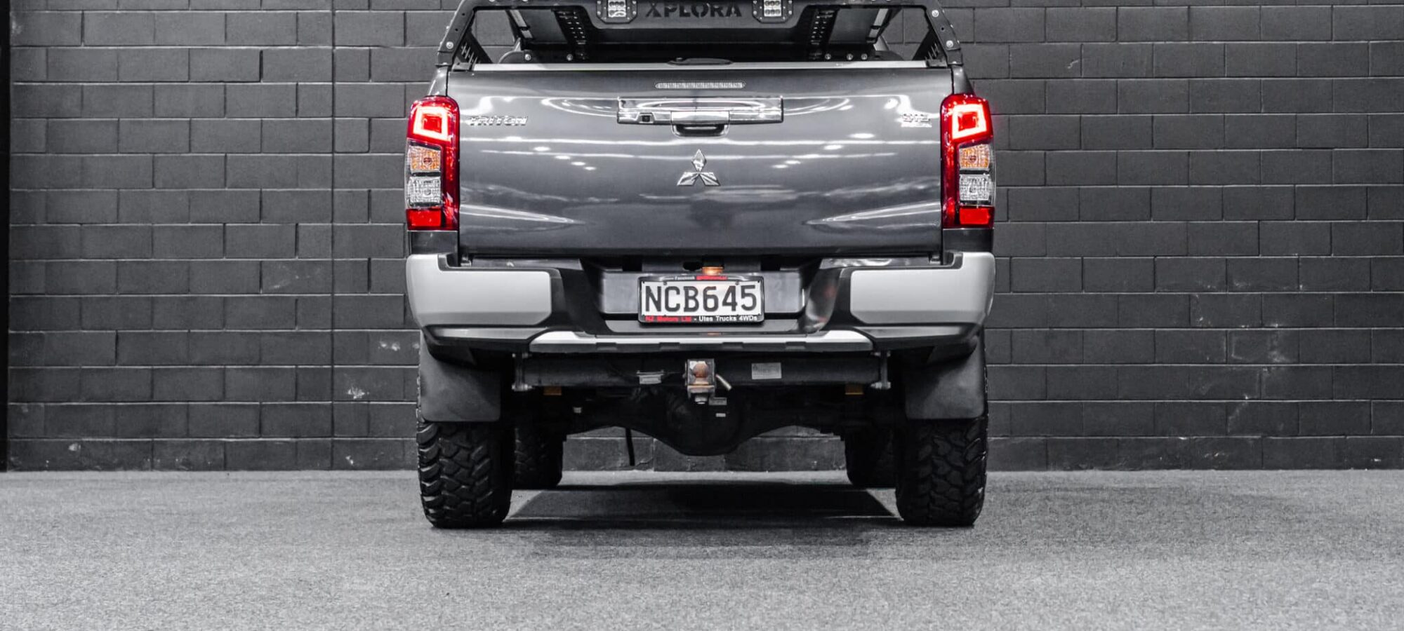 Vehicle Gallery Image