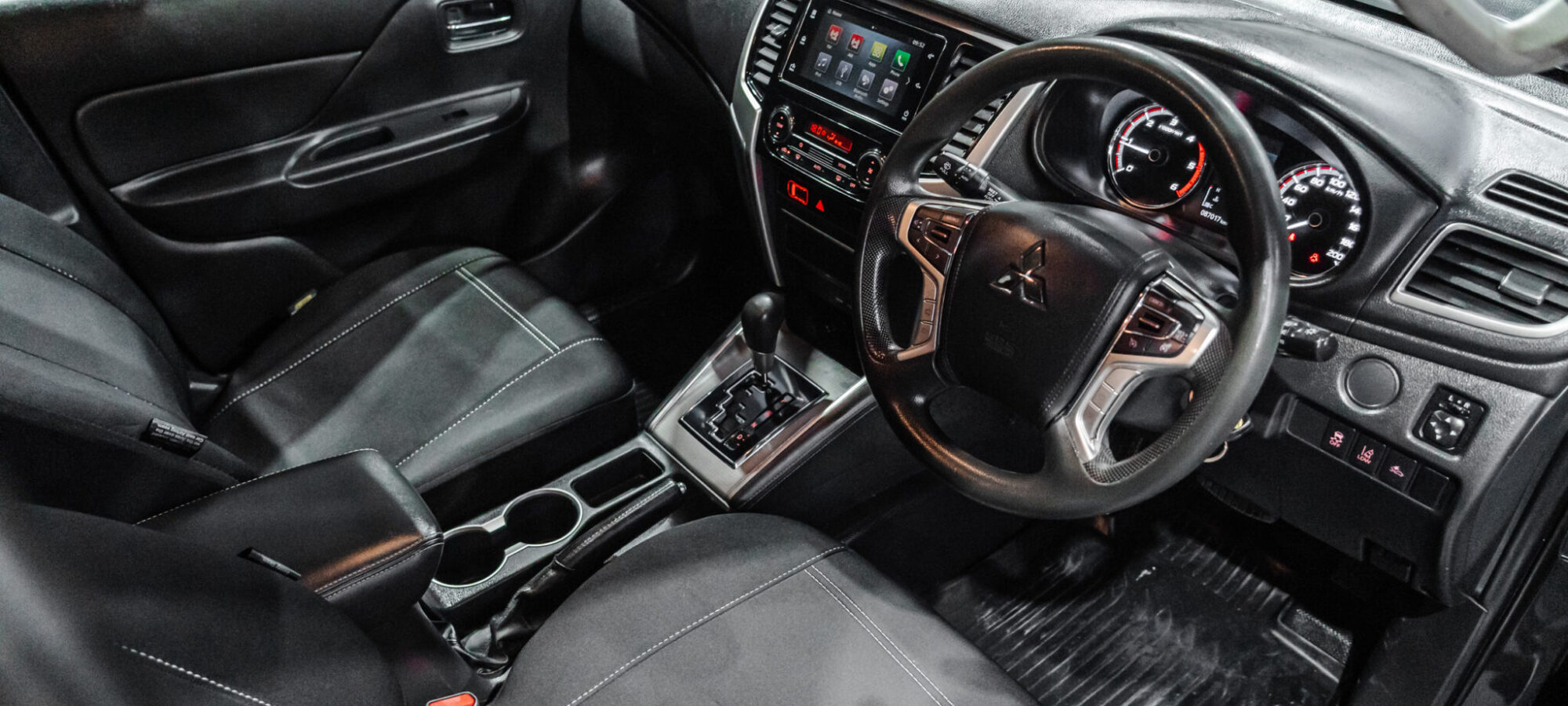 Vehicle Gallery Image