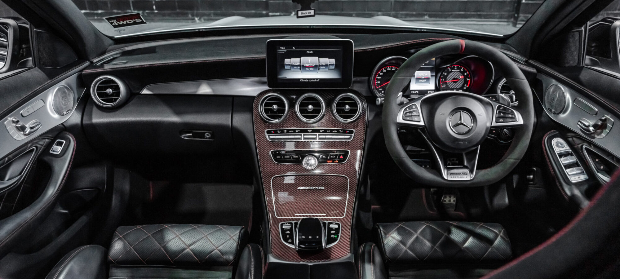 Vehicle Gallery Image