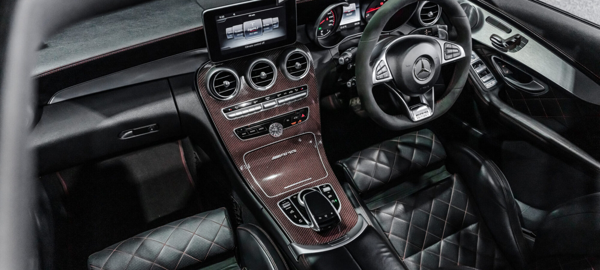 Vehicle Gallery Image