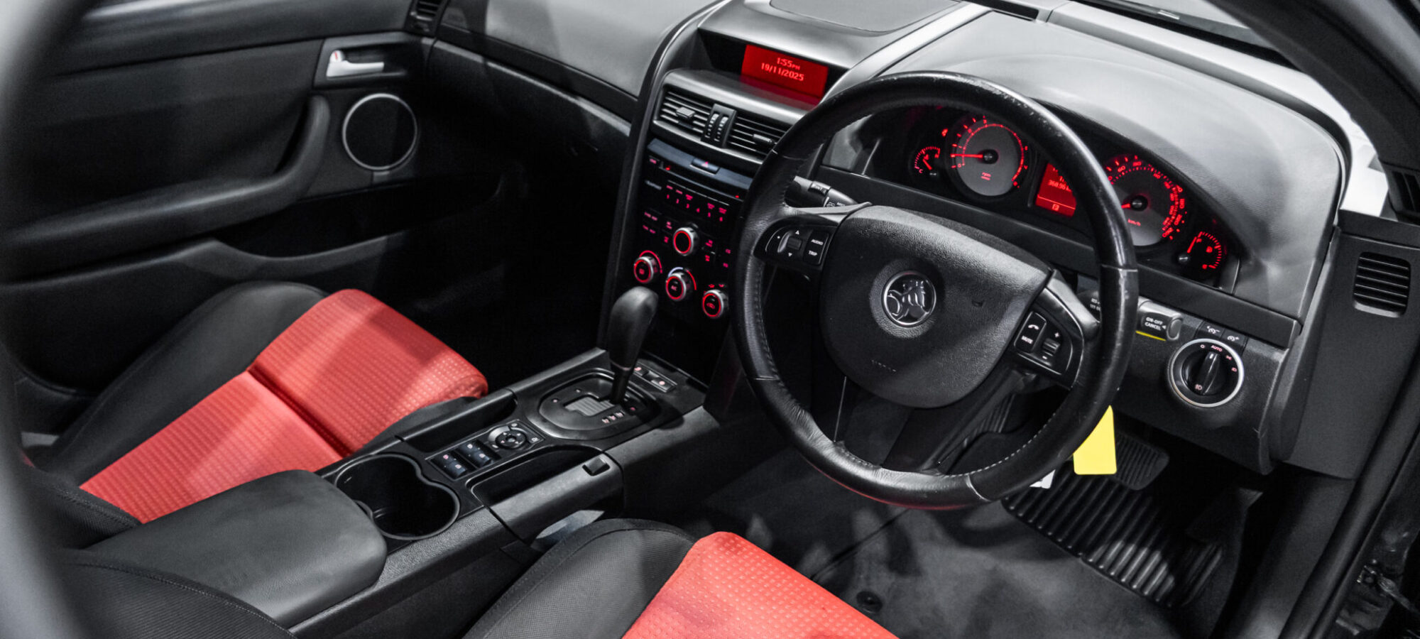 Vehicle Gallery Image