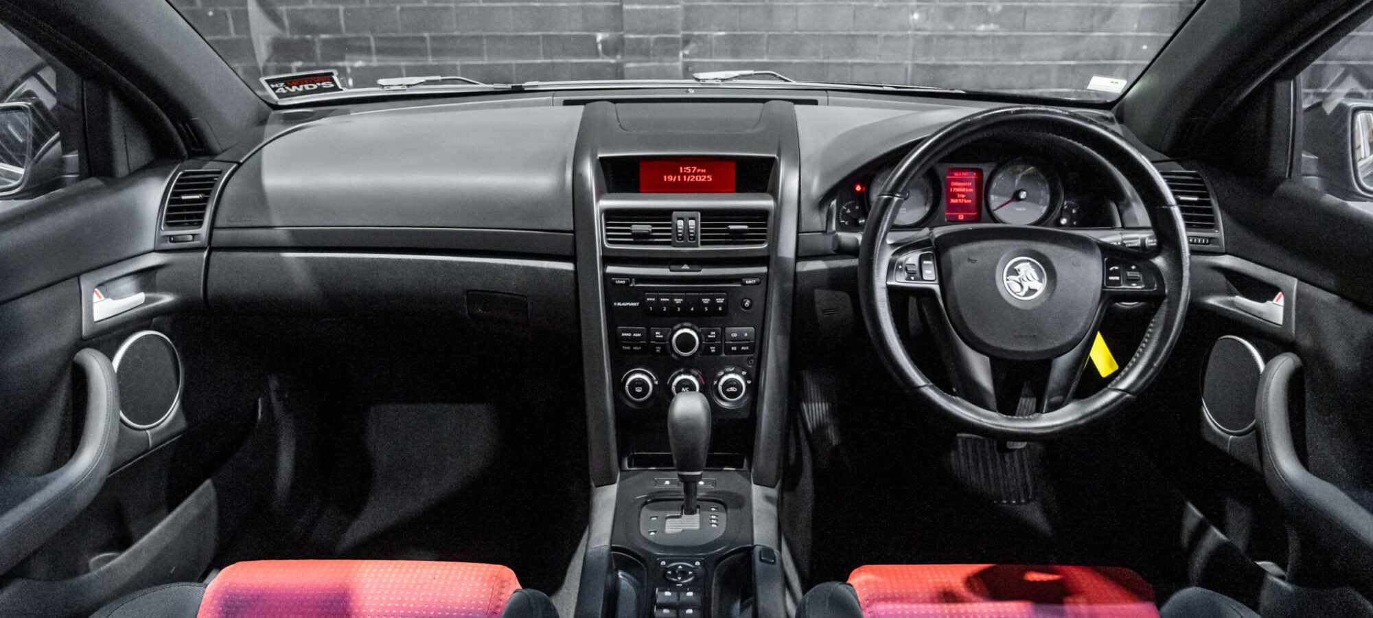 Vehicle Gallery Image