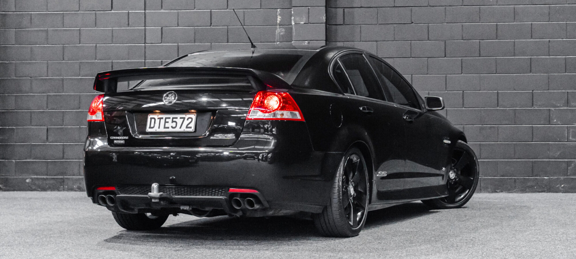 Vehicle Gallery Image