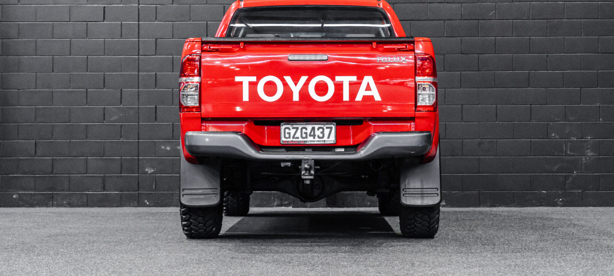 Vehicle Gallery Image