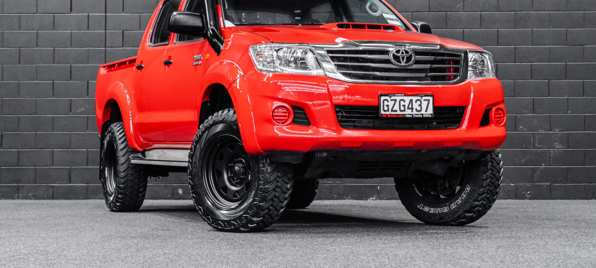 Vehicle Gallery Image